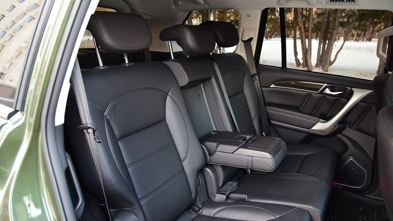 /img/cars/1637051187-interior_haval_H9_2.jpg