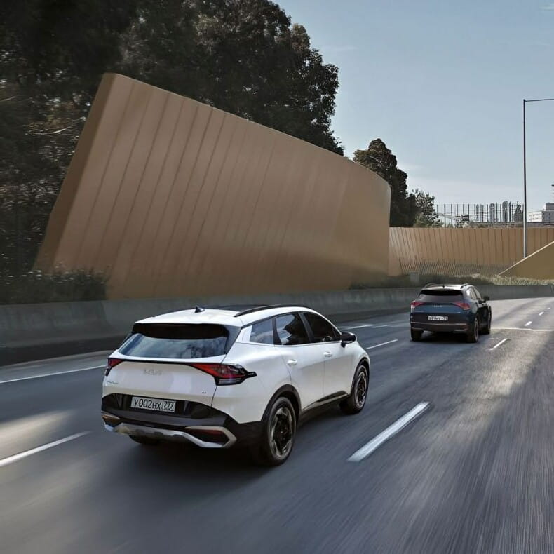/img/cars/1661331727-098c6182-24e6-42fd-abd2-5c1febcef2a5.jpg