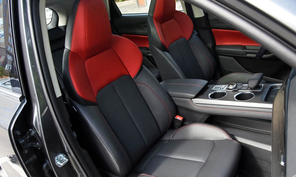 /img/cars/1670826977-cs55-plus-1-16.jpg