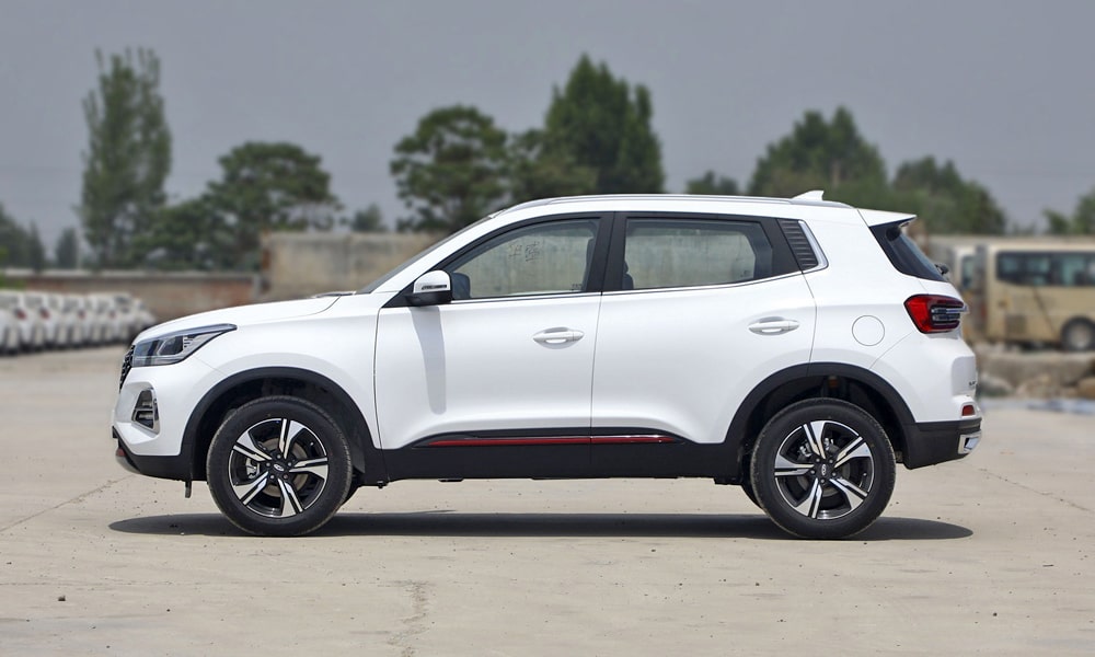 /img/cars/1672401358-tiggo-4-pro-1-3.jpg