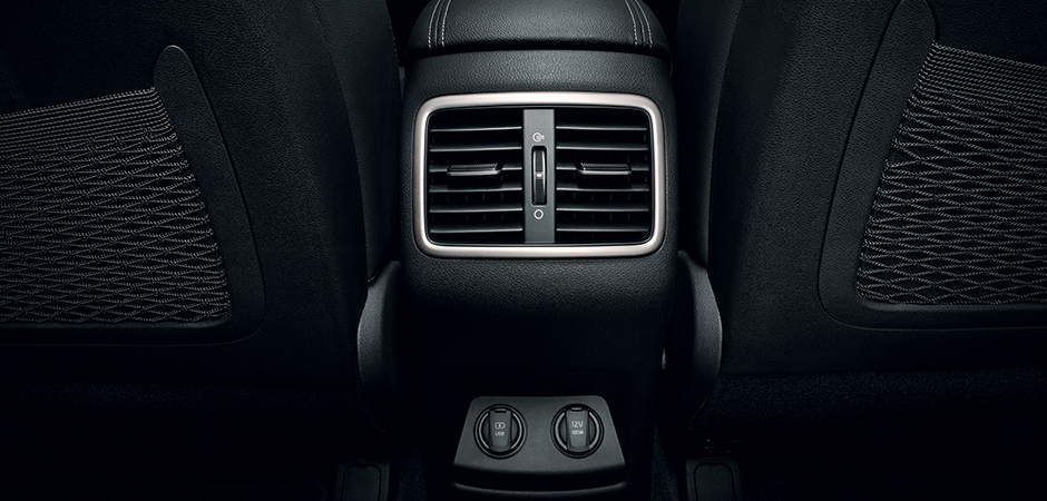 /img/cars/1675073997-15c25b463d71bfa2ea734ca863801c4686343d69.jpg