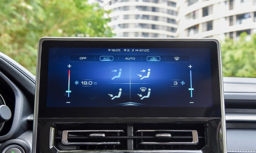 /img/cars/1683010059-m6-20.jpg