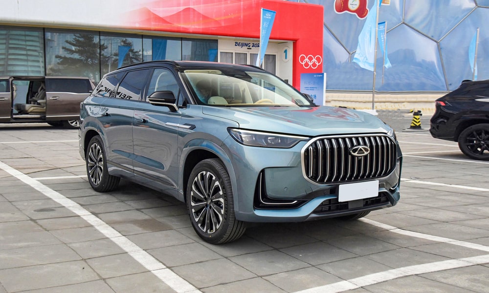 /img/cars/1686307595-tiggo-9-7.jpg