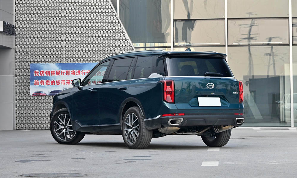 /img/cars/1689836456-gs8-28.jpg